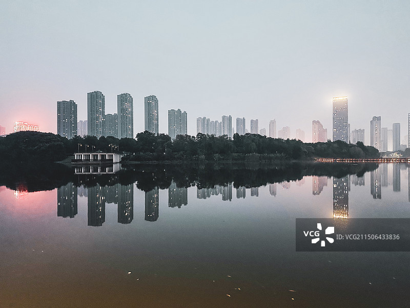 蚌埠张公山公园湖景图片素材