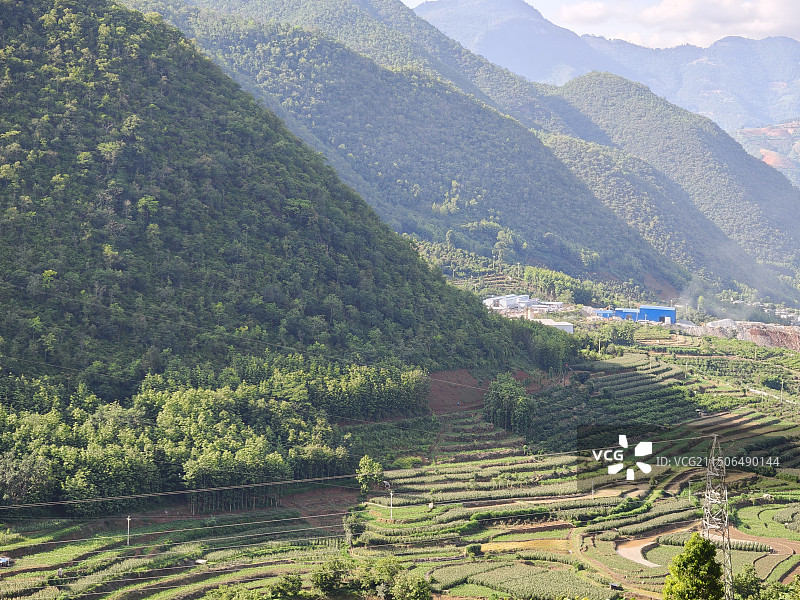 云南保山龙陵县乡村田园风光图片素材