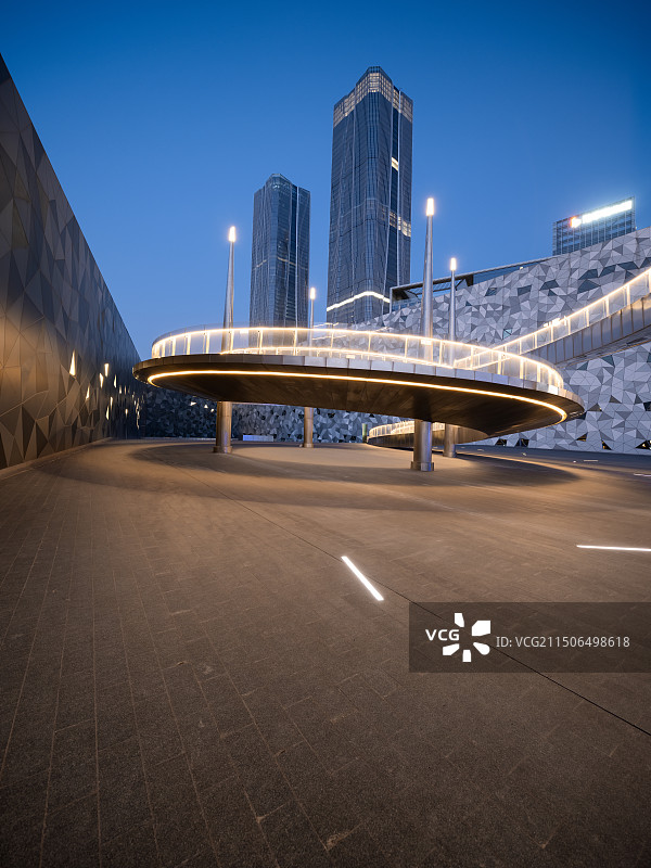 上海张江新地标双子塔及科学会堂屋顶花园图片素材