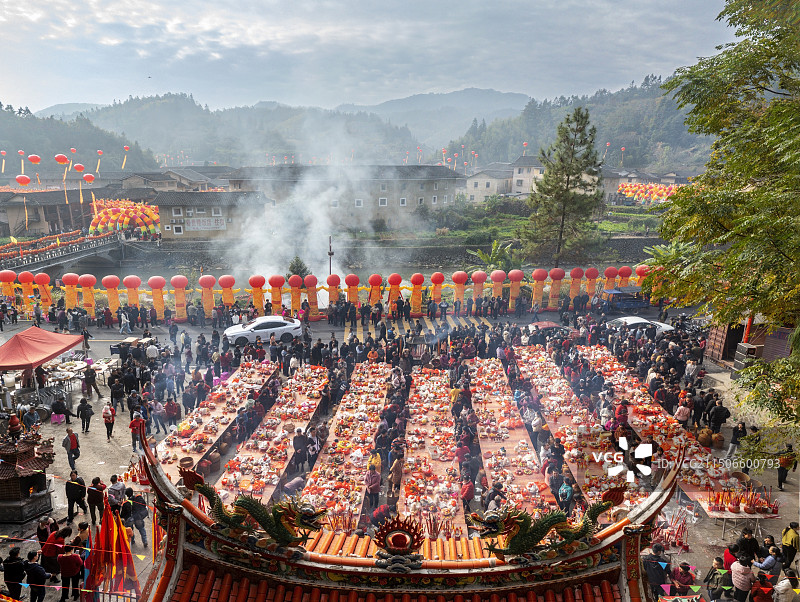 土楼人家“做大福”图片素材