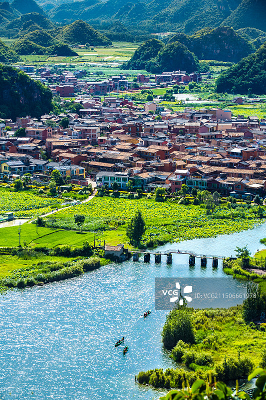 中国云南省文山州丘北县普者黑景区青龙山附近的自然风光图片素材