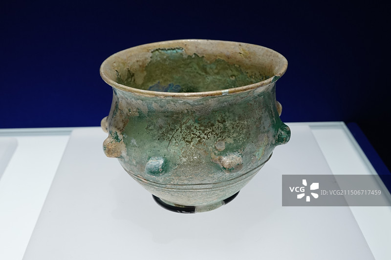 上海博物馆古波斯的荣耀展览乳突玻璃杯图片素材