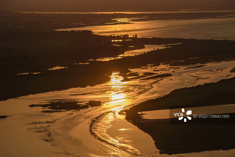 河南省郑州市荥阳市黄河中下游分界处风光图片素材