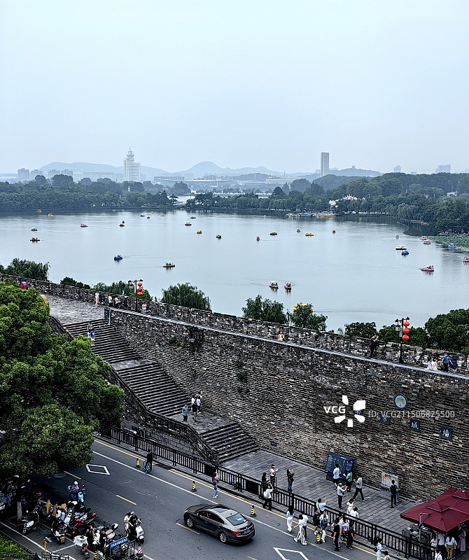 南京城墙及玄武湖图片素材