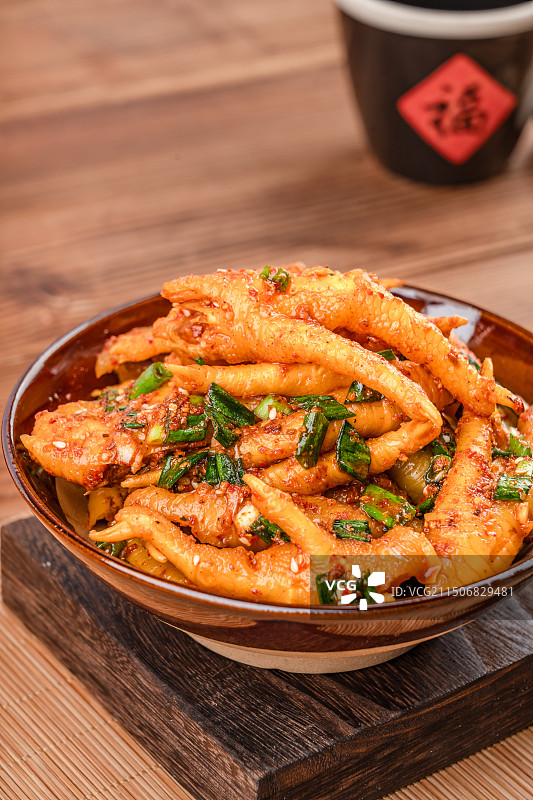 盐焗鸡爪图片素材