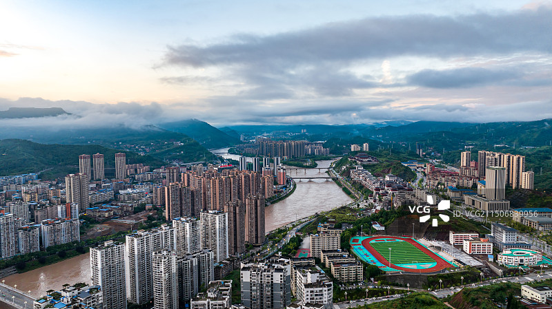 达州城市晚霞全景图片素材