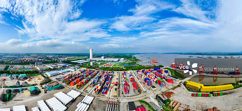 全景扬州港图片素材