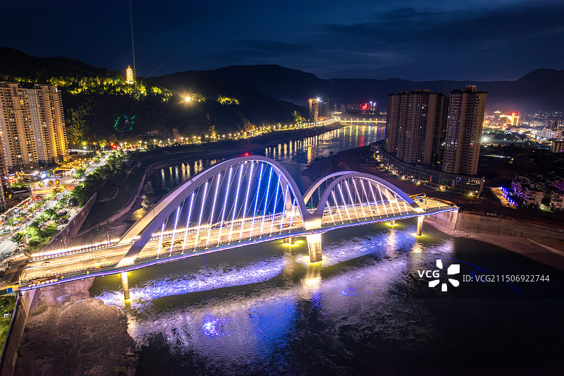 福建建瓯，建州大桥夜景图片素材