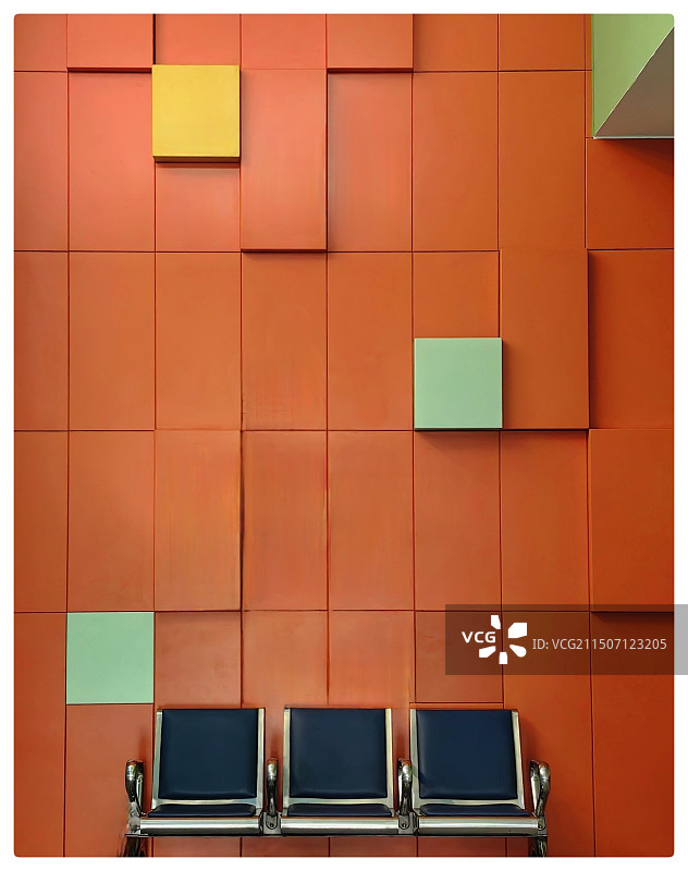 《一面彩色的墙》图片素材