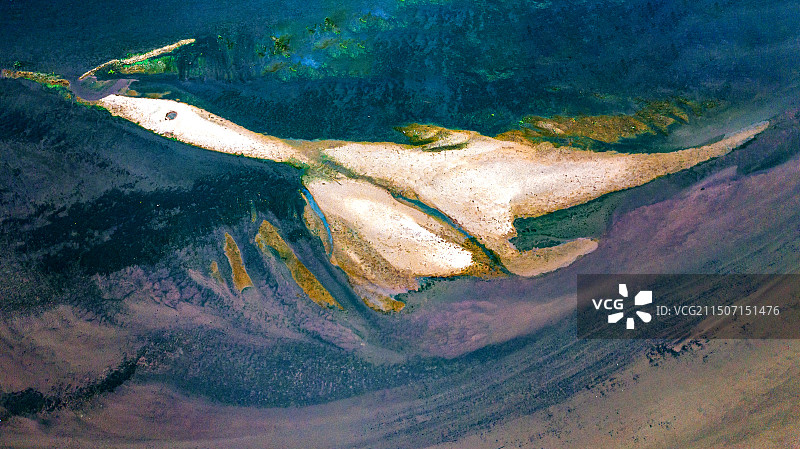 灵秀巴水大鹏飞图片素材