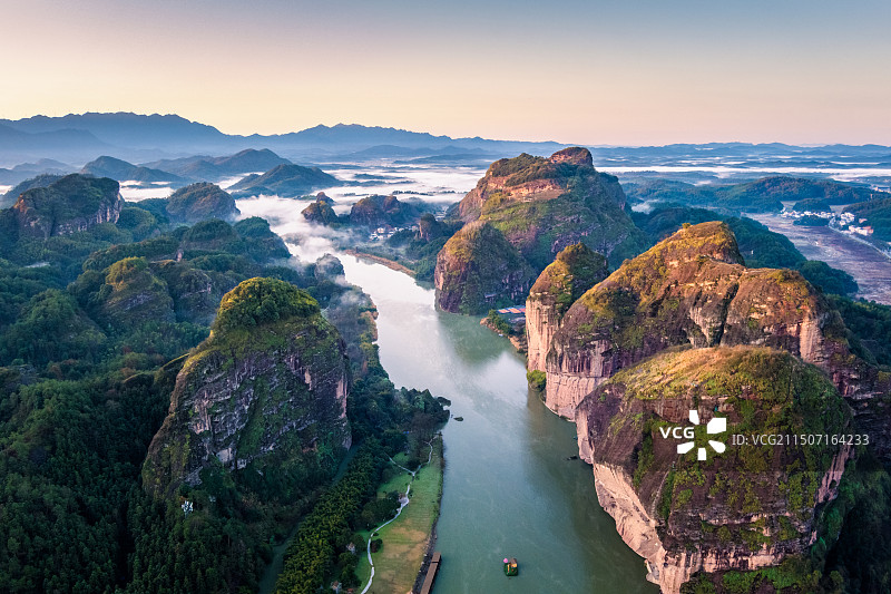 航拍江西龙虎山风景区图片素材