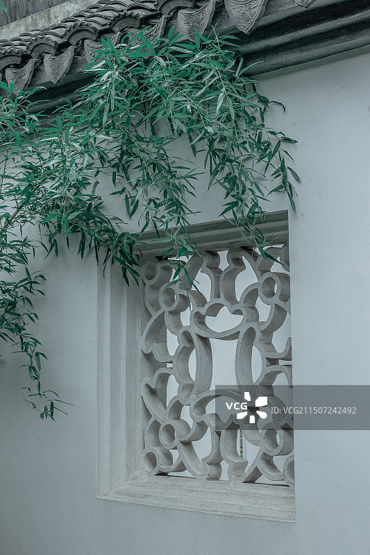 苏州园林可园里的竹林小窗图片素材