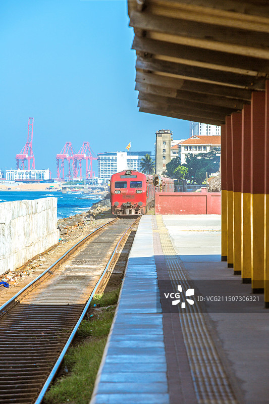 斯里兰卡首都科伦坡海滨火车站景观图片素材