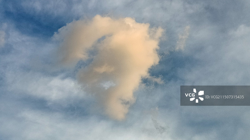 爱心云图片素材