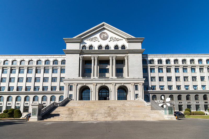 延边大学求真教学楼图片素材