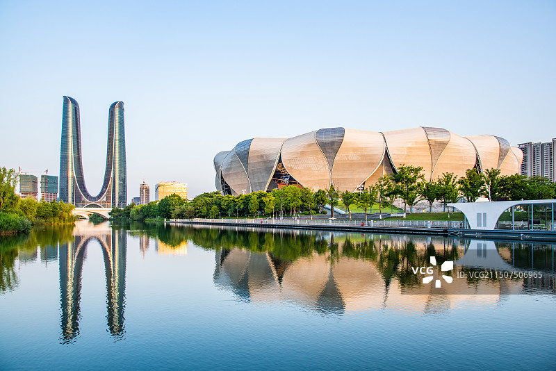 杭州 杭州建筑 地标 大莲花 标志性 杭州之门 杭州世纪中心 奥体博览城 奥体中心 主体育馆图片素材