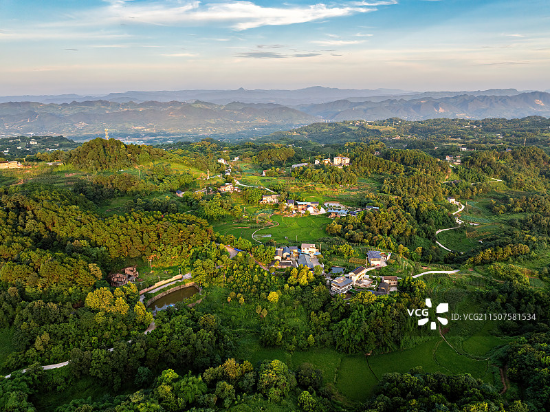 航拍重庆巴南云篆山日落风光图片素材