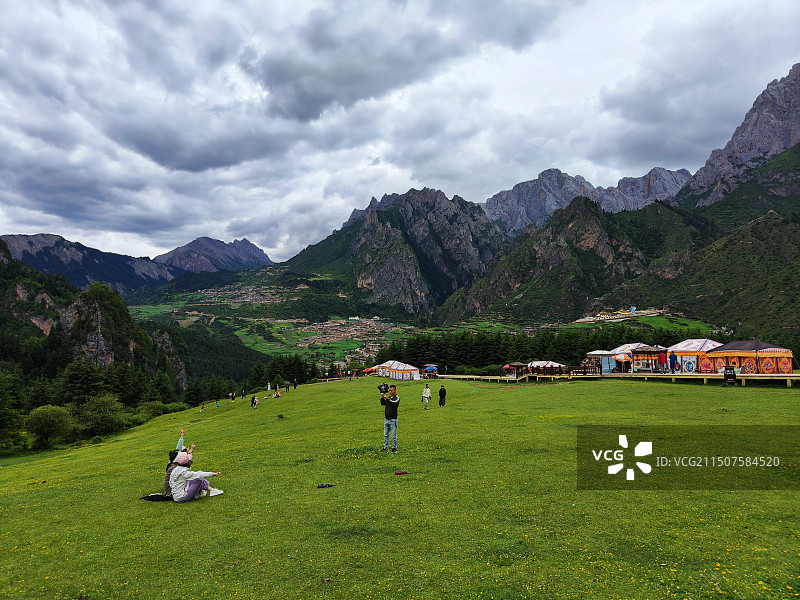 人间秘境·东方伊甸园跟团·甘南扎尕那图片素材