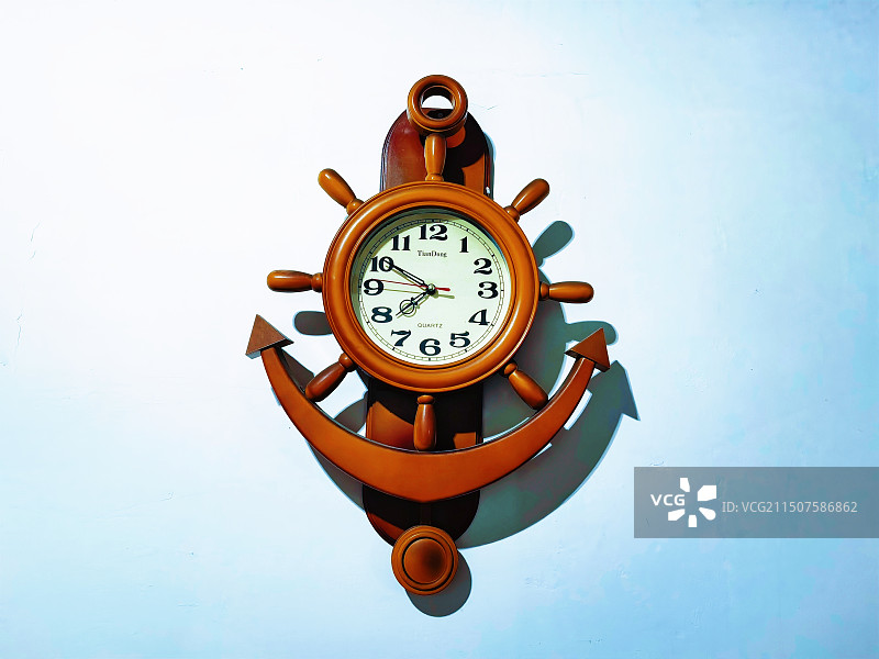 摆动的时钟图片素材