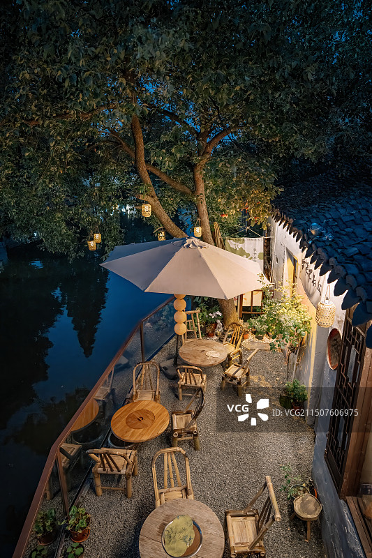 乌镇江南水乡河边的茶馆图片素材