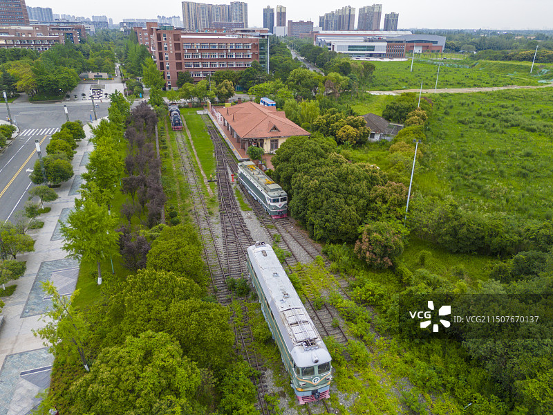 西南交通大学校园内的铁路列车实验场地图片素材