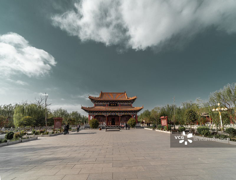 甘露寺大雄宝殿图片素材