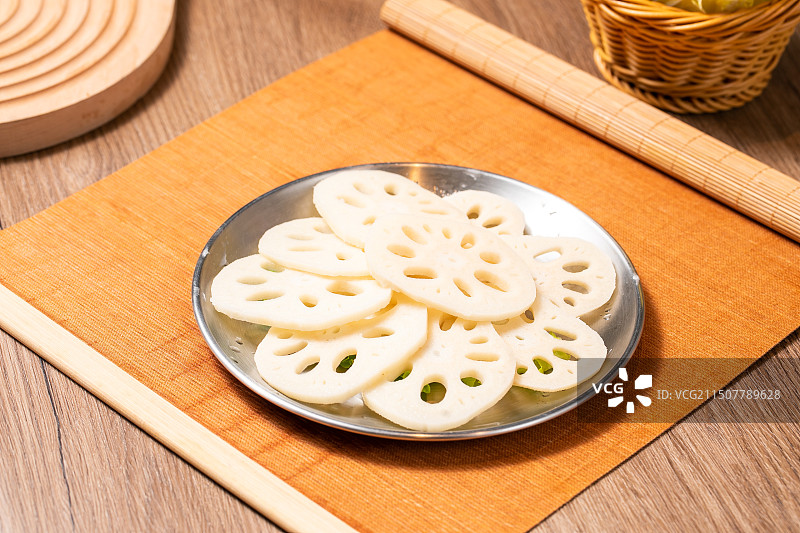 火锅食材美食拍摄专业摄影高清图片毛肚牛肉牛油锅冒烤鸭螺蛳粉火锅鸭血蔬菜图片素材