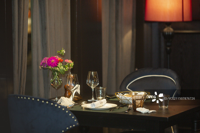 室内，餐桌，西餐厅，无人，浪漫图片素材