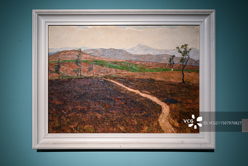 广东省广州市广东美术馆展出的艺术品图片素材