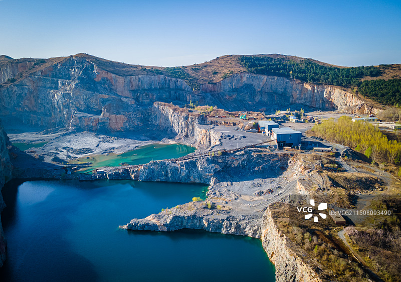 中国辽宁省辽阳市辽阳小天池航拍图片素材