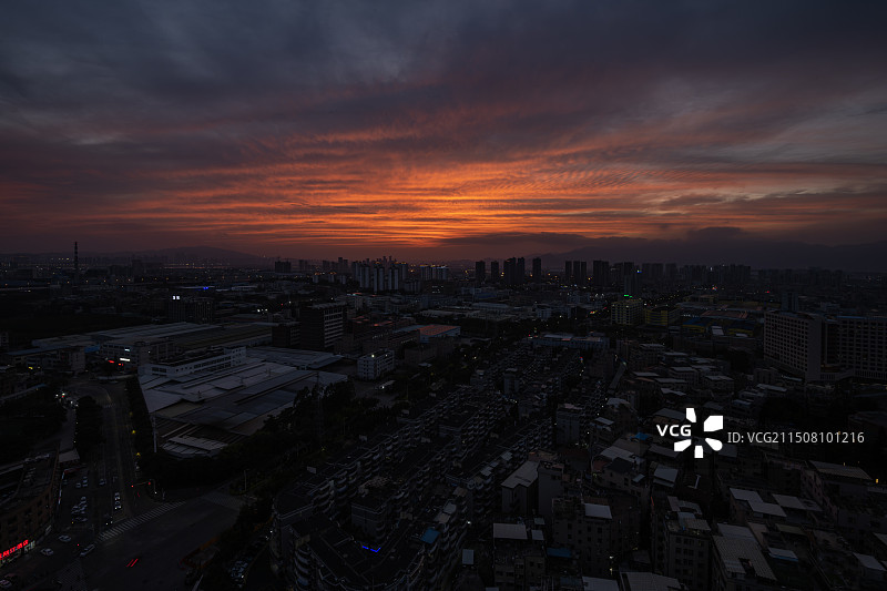 厦门集美杏林灿烂晚霞图片素材