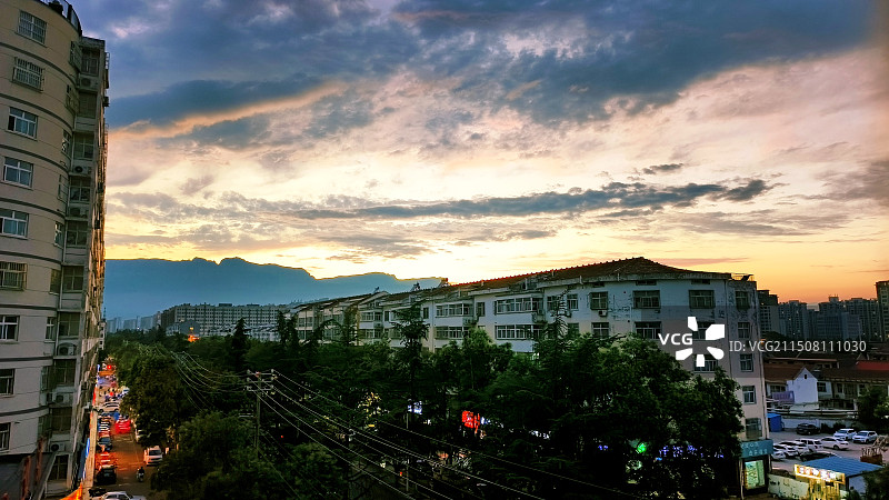 傍晚时分图片素材