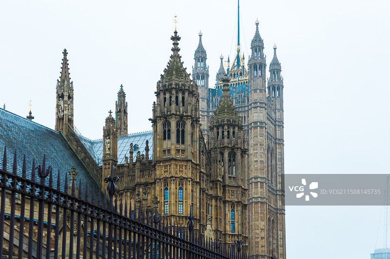 英国伦敦-威斯敏斯特宫和大本钟图片素材