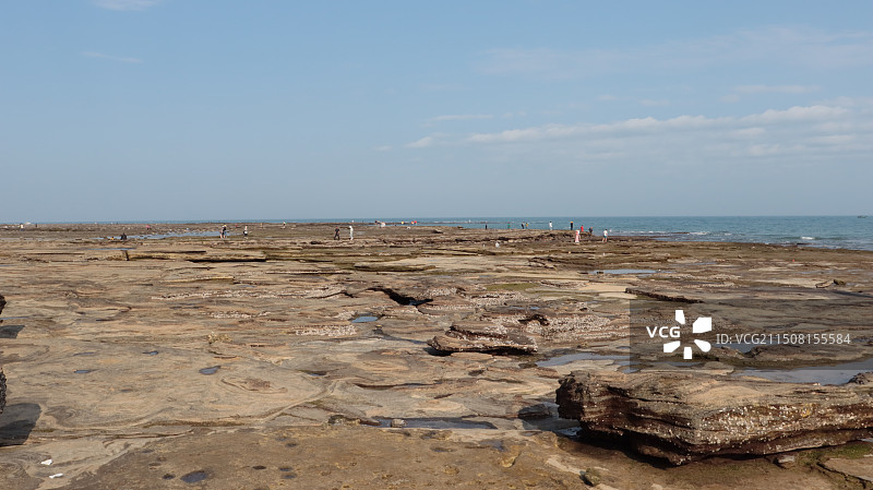涠洲岛贝壳海滩图片素材