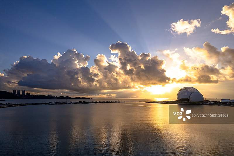 广东省珠海市歌剧院又名日月贝图片素材