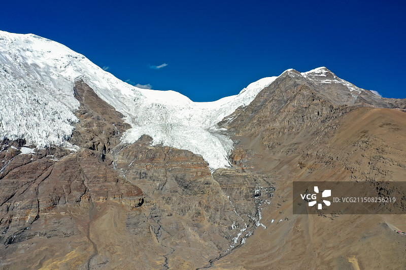 西藏日喀则卡若拉冰川图片素材