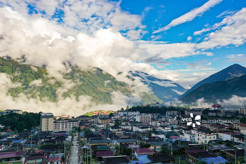 西藏墨脱县城图片素材