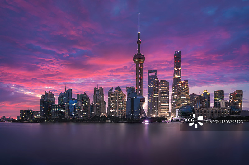 外滩朝霞|火烧云图片素材