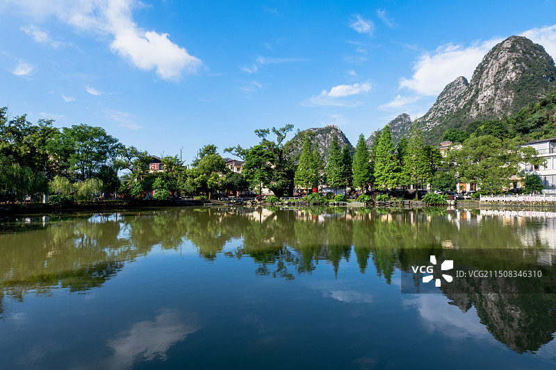 桂林芦笛岩风光图片素材