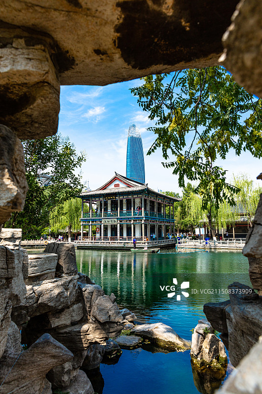 山东济南五龙潭风景图片素材