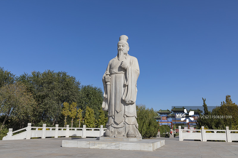 卫辉比干庙比干雕塑图片素材