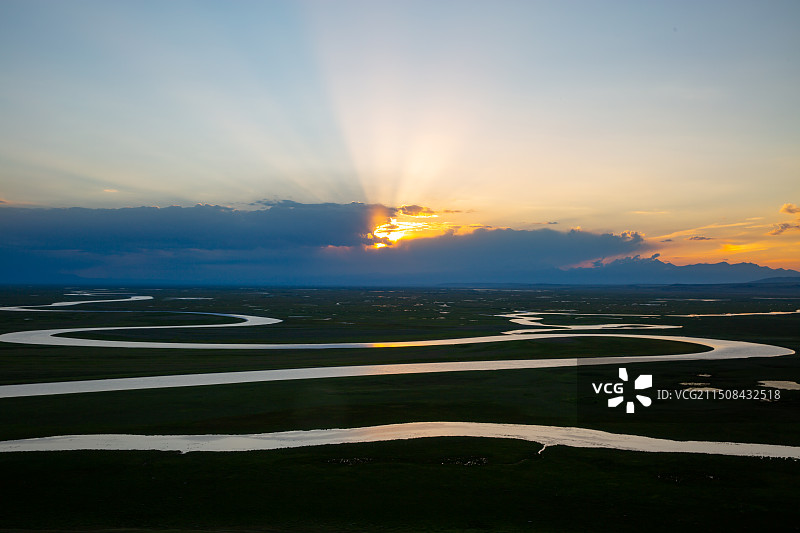 巴音布鲁克九曲十八弯图片素材