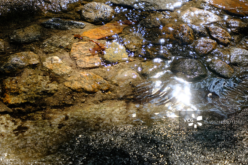 北京怀柔区百泉山风景区溪流图片素材