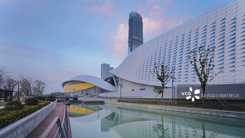 苏州吴江太湖新城苏州湾大剧院图片素材