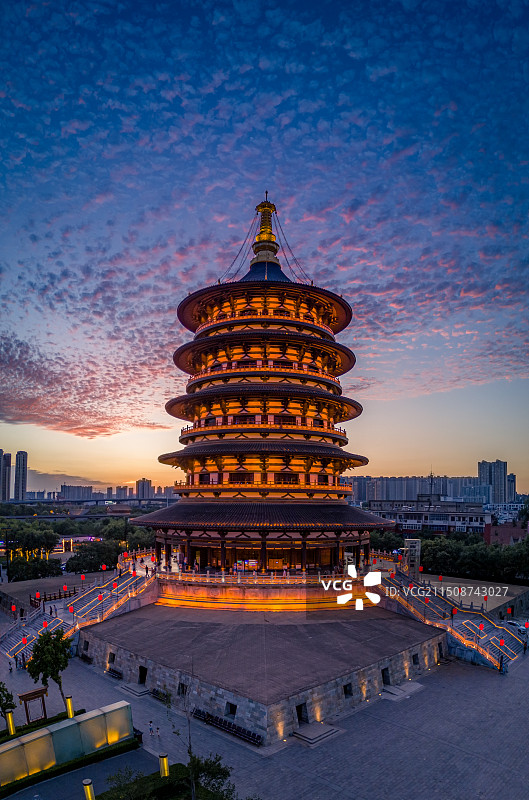 河南洛阳：夕阳晚照，隋唐洛阳城霞光满天图片素材