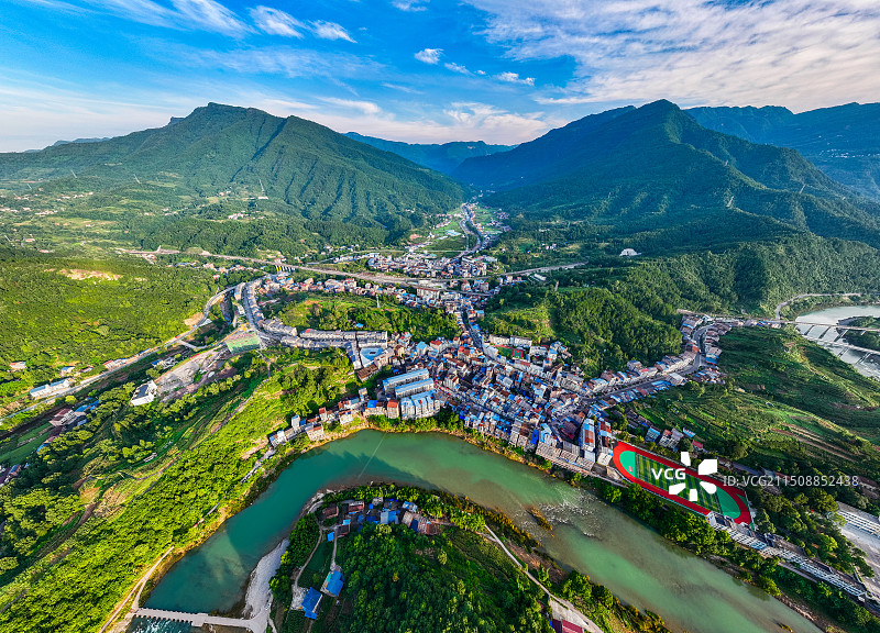 达州市宣汉县毛坝镇场镇全景图片素材