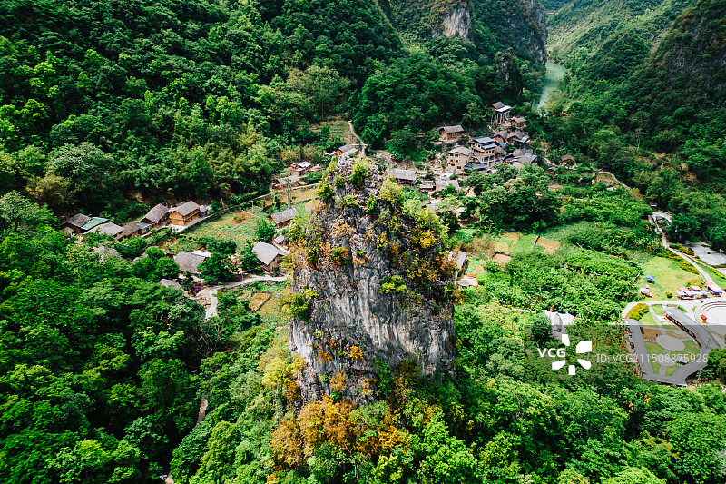 安顺格凸河风景区苗王剑图片素材