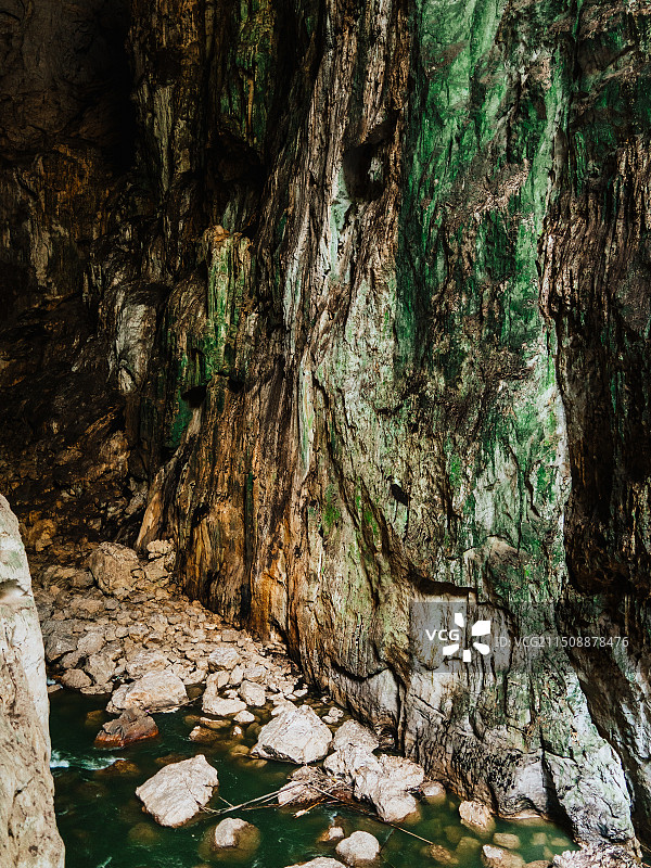 安顺格凸河风景区燕子洞穿上洞图片素材