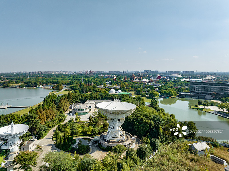 航拍上海25米射电望远镜图片素材