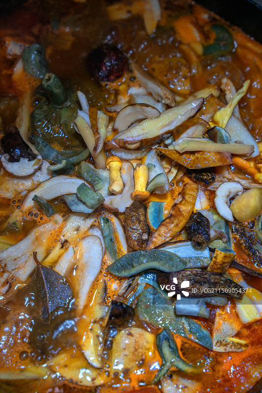 野生菌火锅图片素材